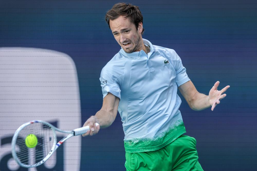 展示出令人 展示出令人